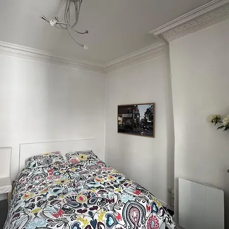 Apartament Well-located 40 M Cocoon Paryż
